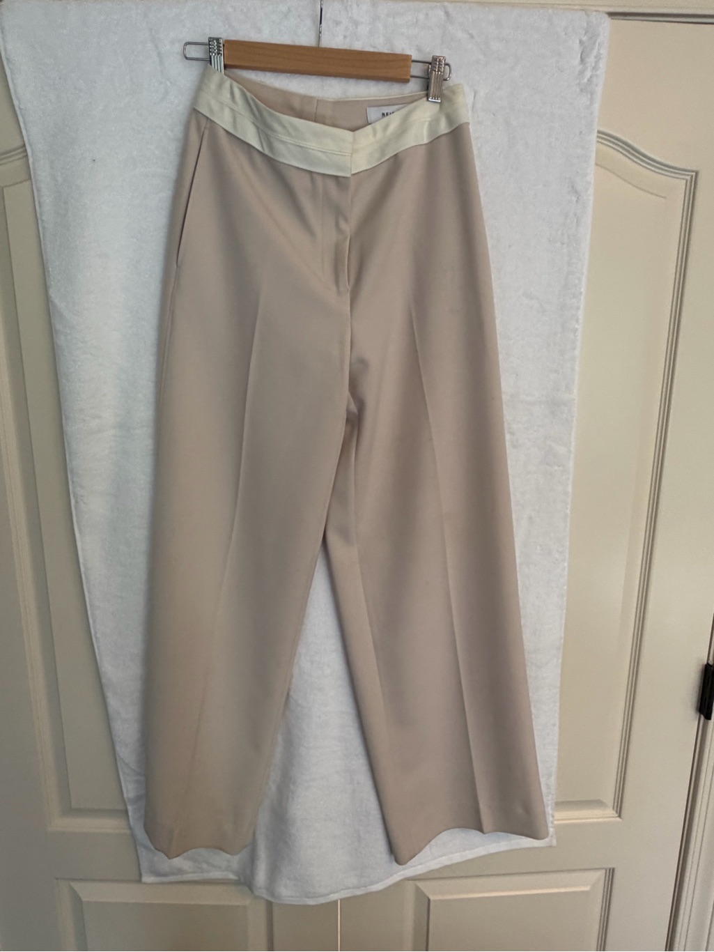 Reiss Cream Wide-Leg Trousers With Ivory Contrast Waist